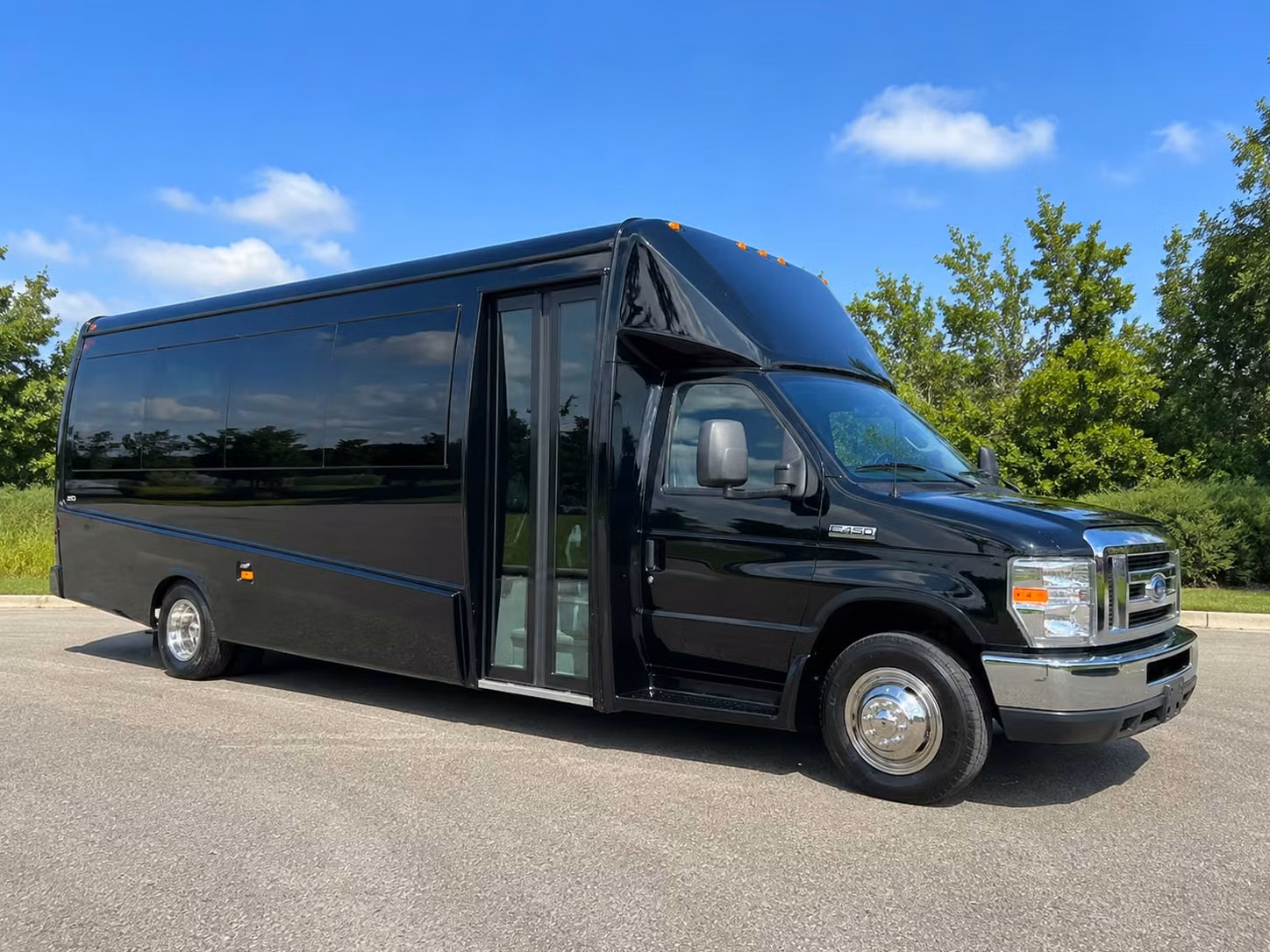 18 passenger minibus