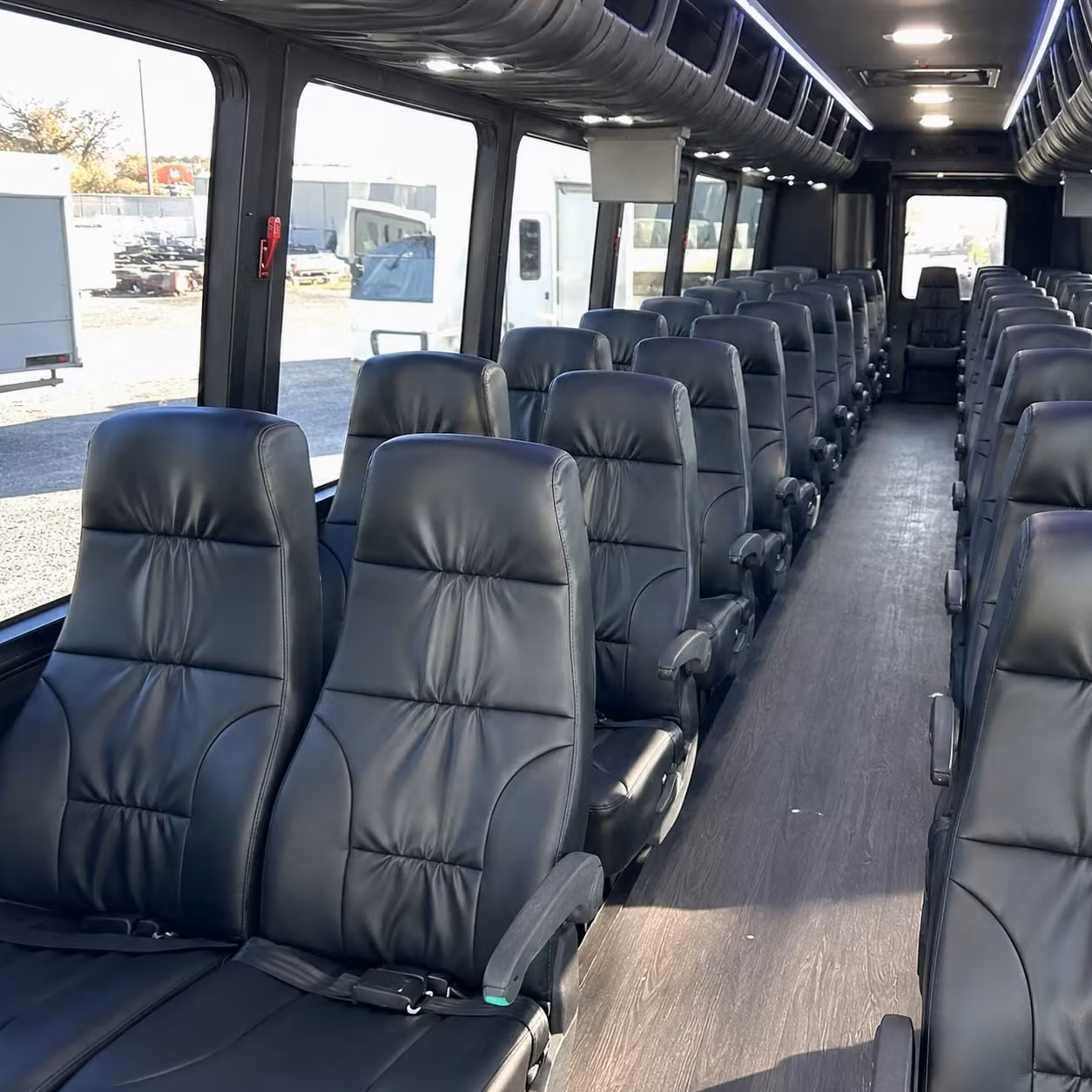 carlsbad 28 passenger minibus rental