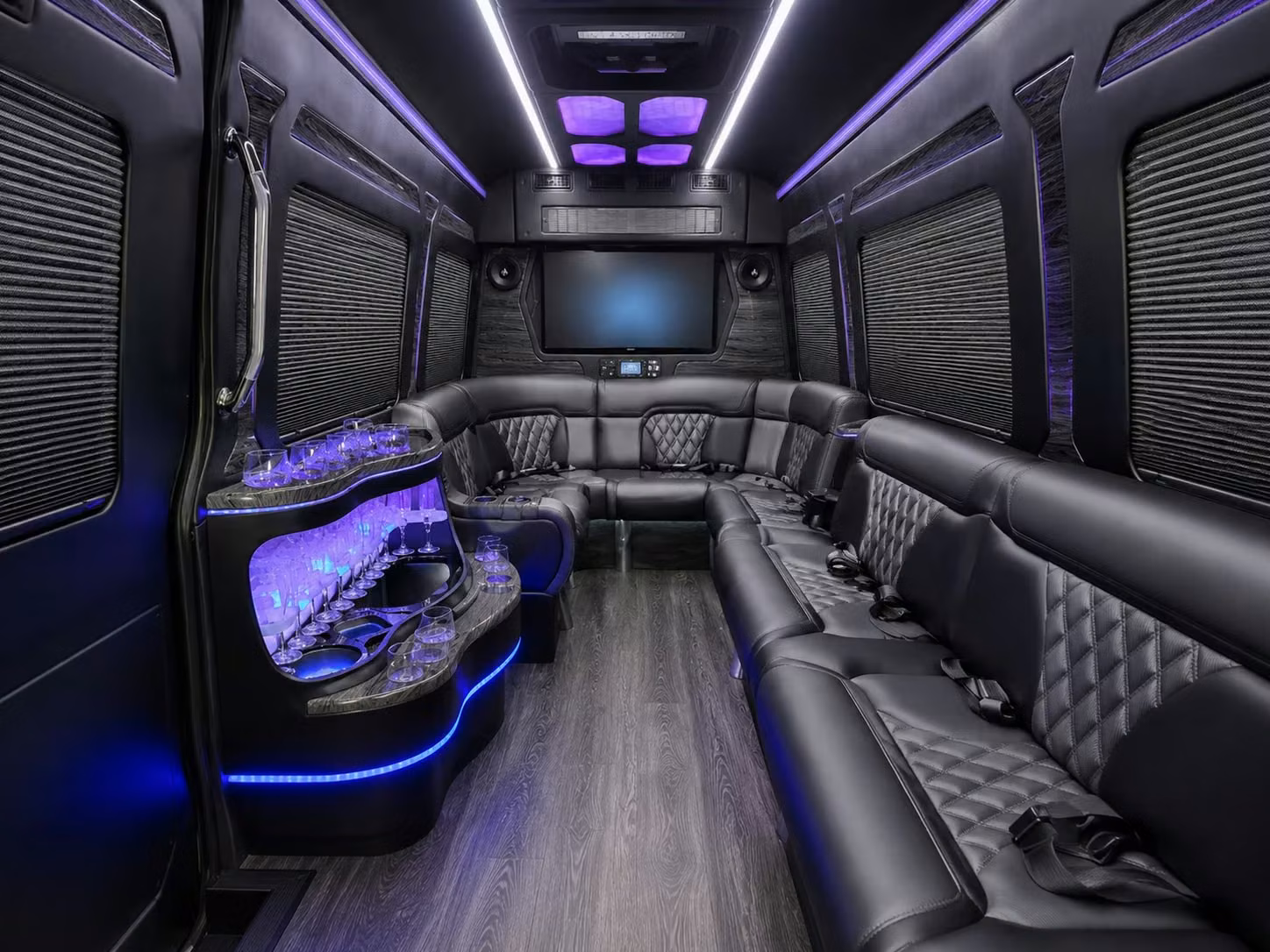 corporate groups traveling from carlsbad deserve seamless long distance transportation