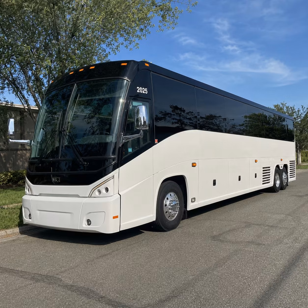 shuttle buses for sunday worship services and weekly church events in carlsbad